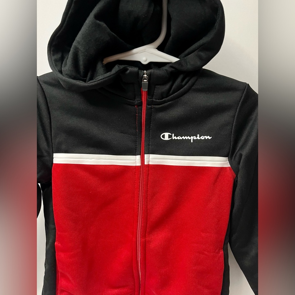 Champion 2T boys jacket. Excellent condition